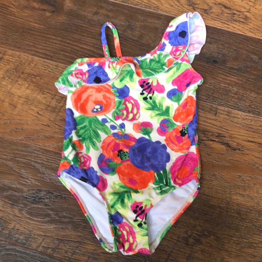 One piece little girls bathing suit